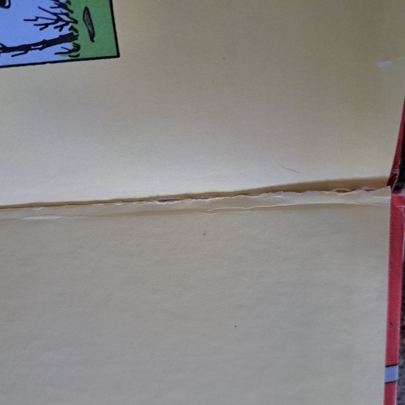 Charlie Brown's Encyclopedia Books - Picture 7 of 9